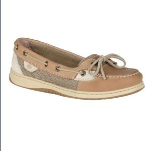 sperry angelfish boat shoe